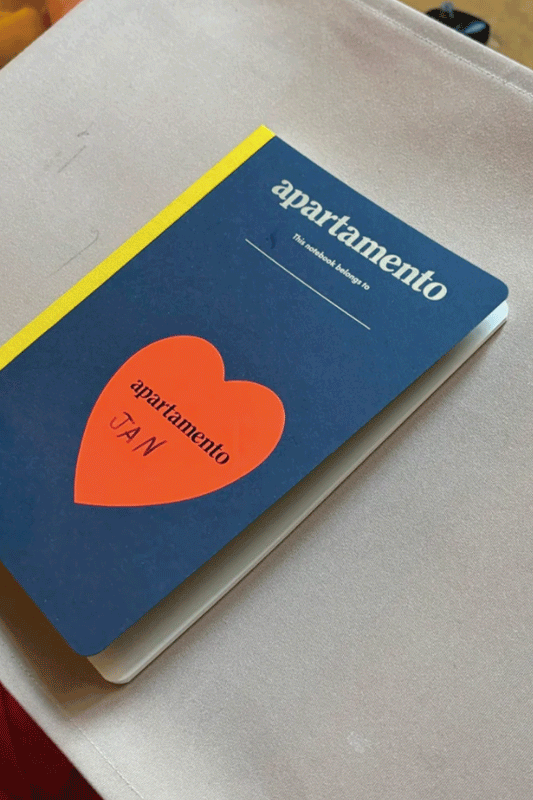 APARTAMENTO NOTEBOOKS Brown + Heart Sticker - 0fr. Tokyo