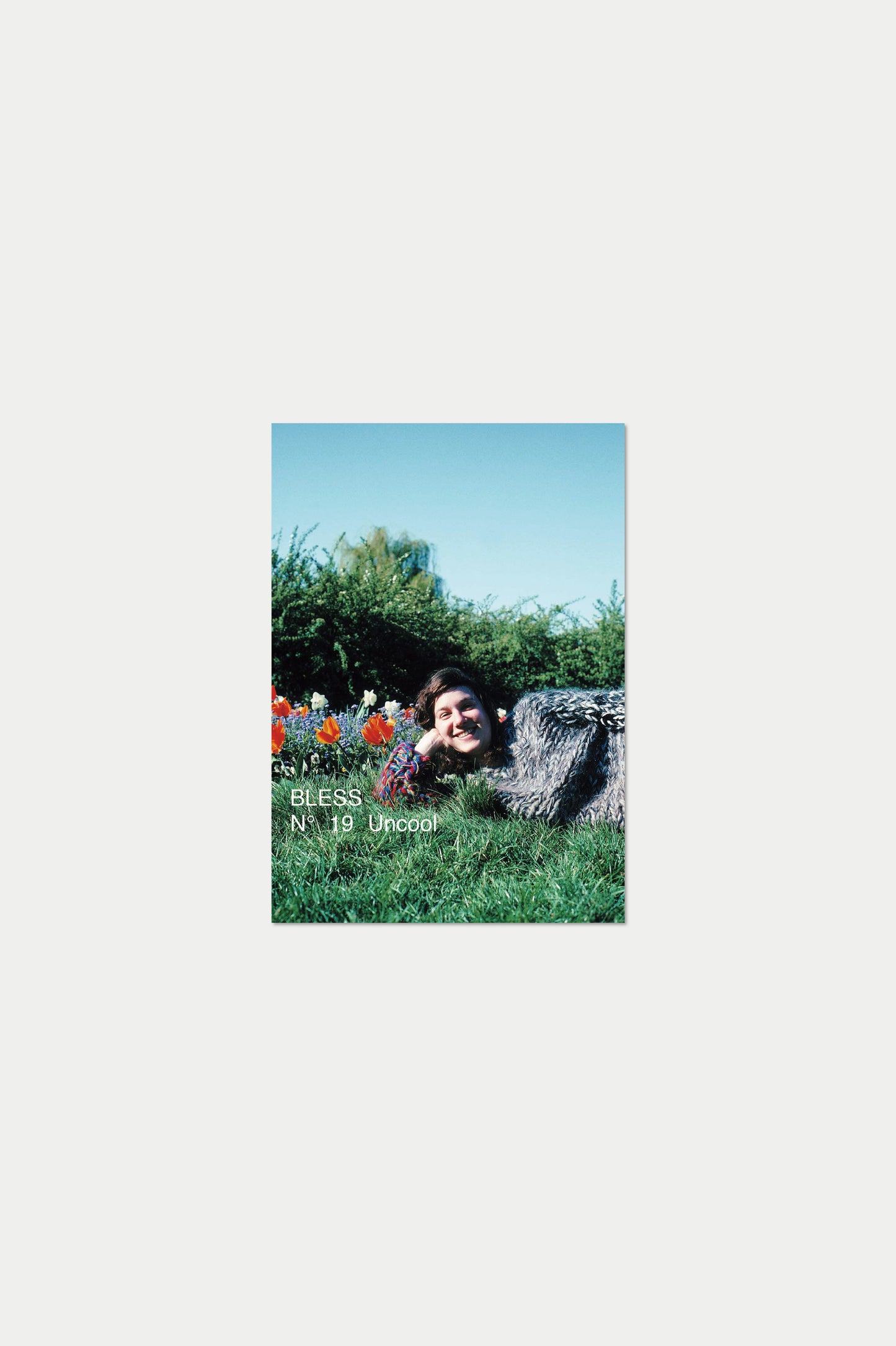 BLESS POSTCARD Nº19 Uncool
