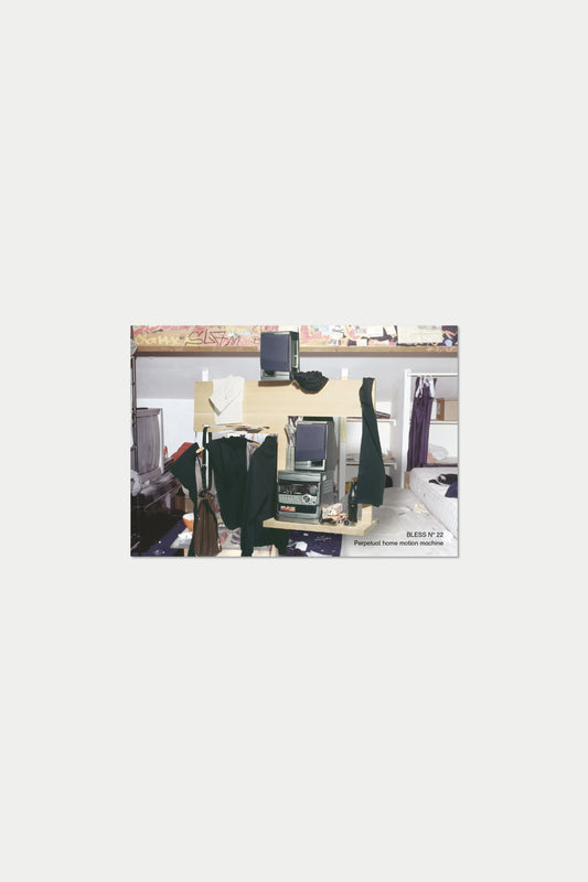 BLESS POSTCARD Nº22 Perpetual Home Motion Machines