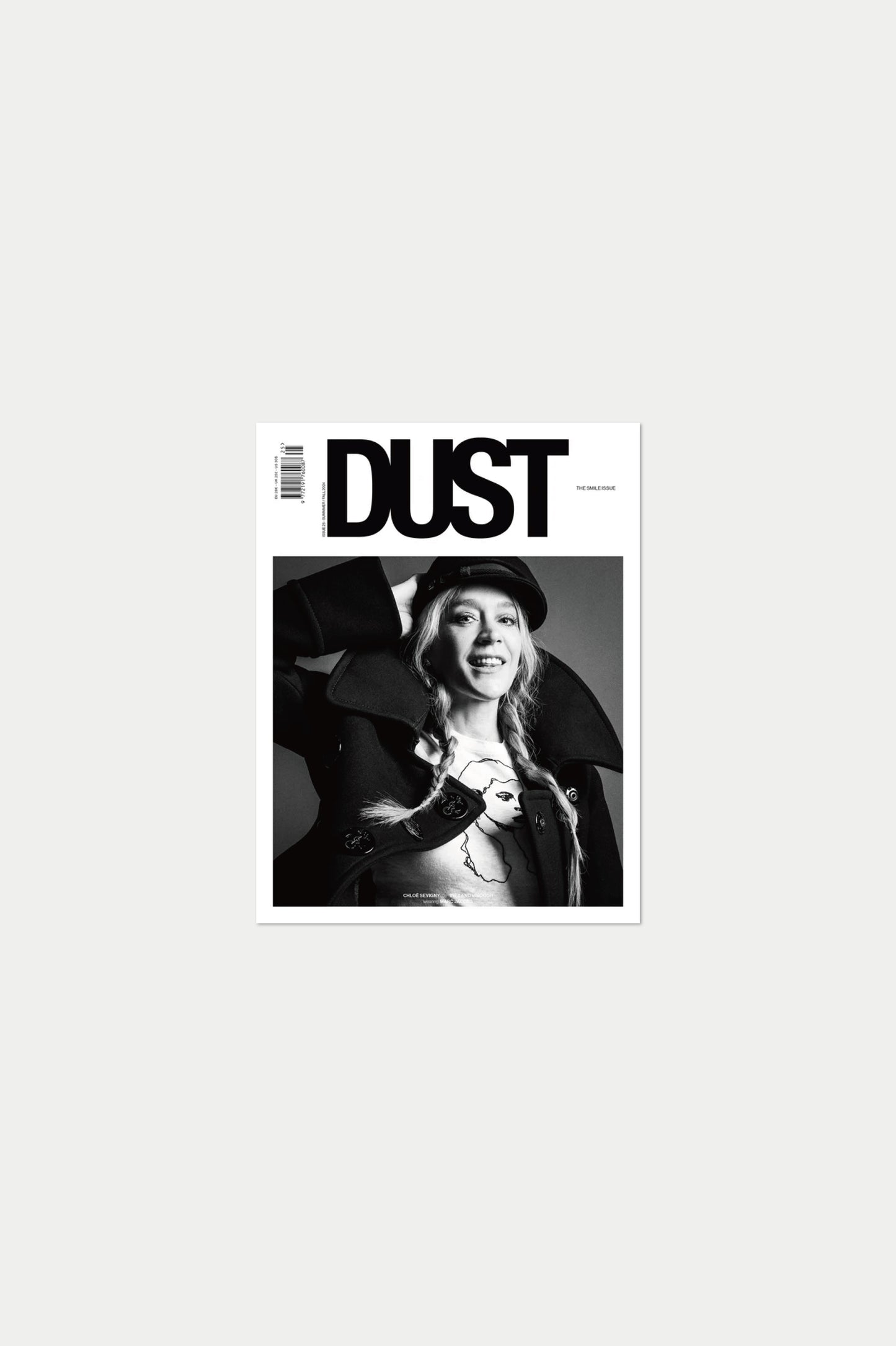 Dust N°25 The Smile Issue CHLOE SEVIGNY by INEZ AND VINOODH