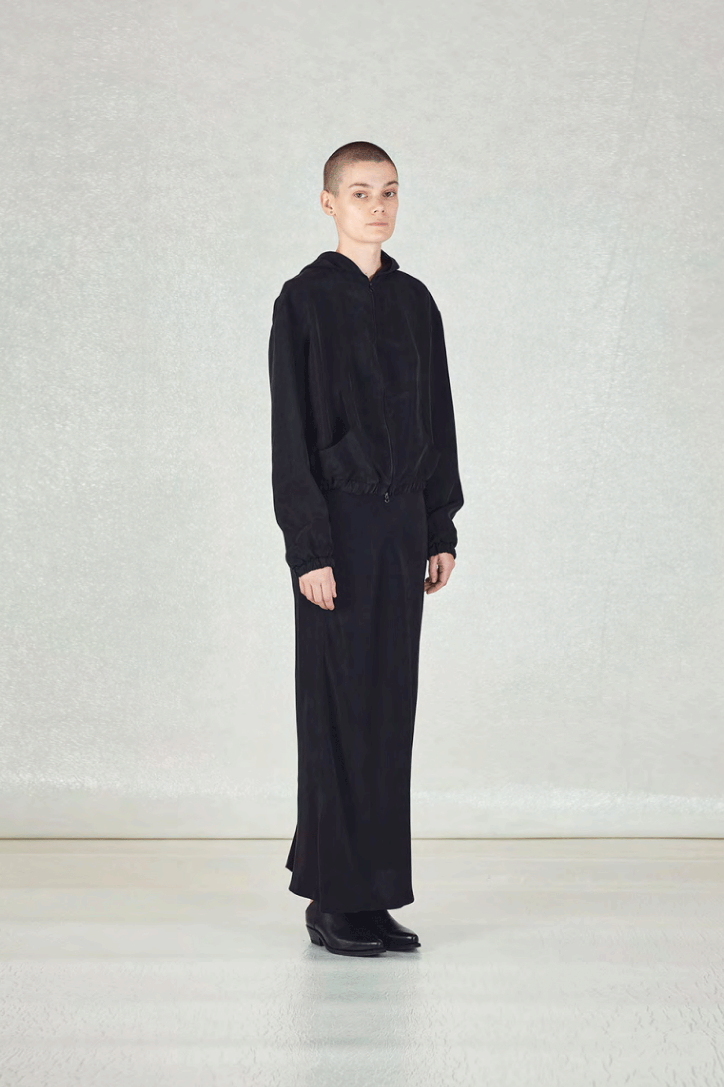 NO.294 LORO PIANA FINE WOOL DOUBLED HOODED Black