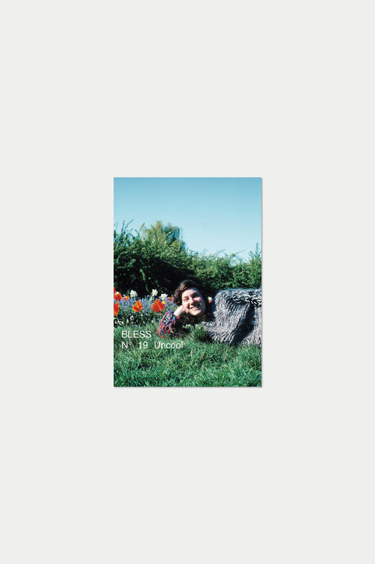 BLESS POSTCARD Nº19 Uncool