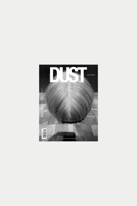 Dust N°28 ARTWORK AND PHOTOGRAPHY BY MARTIN MARGIELA