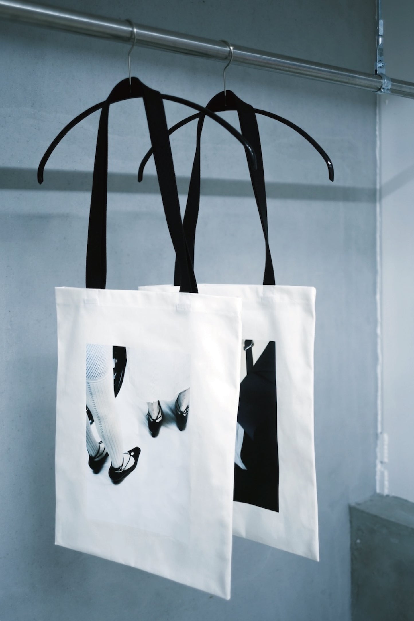 FETICO PHOTO BY KIYOE OZAWA LIMITED EDITION TOTEBAG White