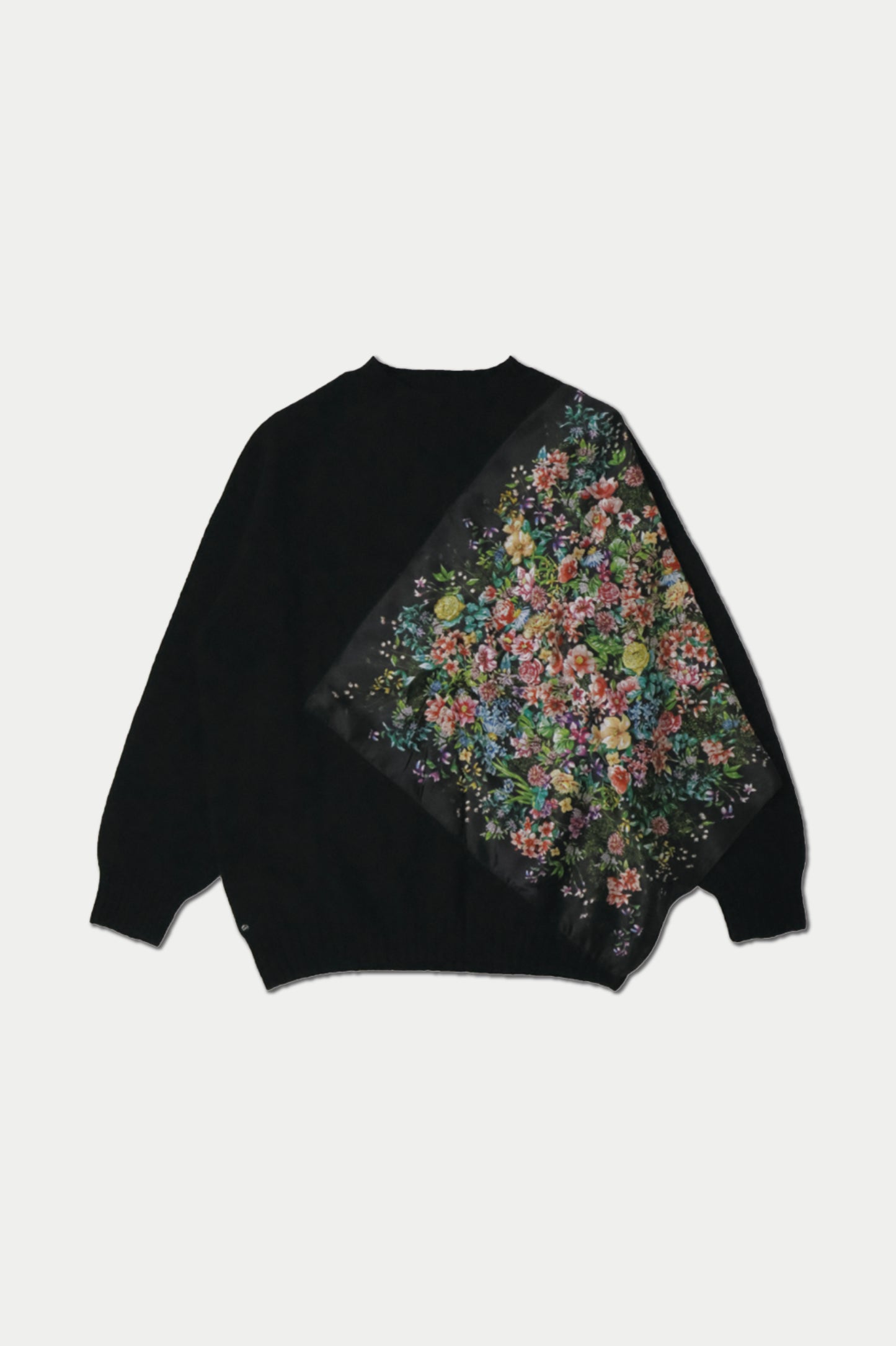 Flowershower Sweater