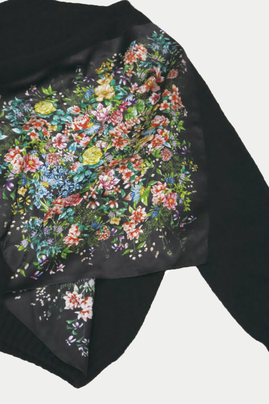Flowershower Sweater