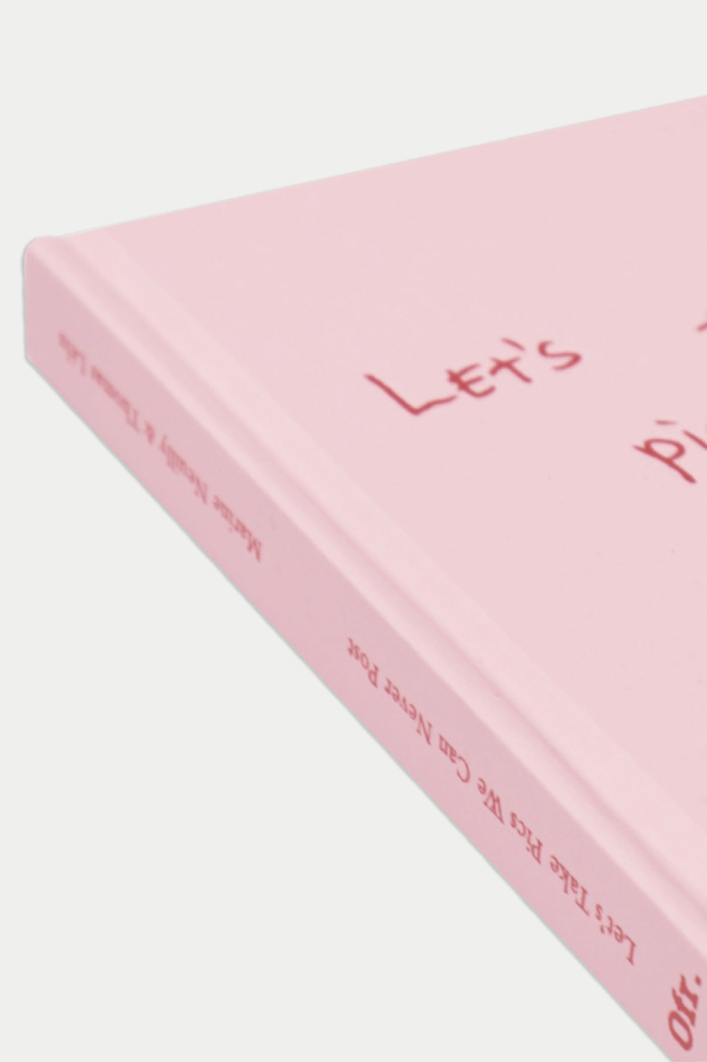 Let's take pics we can never post Marine Neuilly, Thomas Lélu