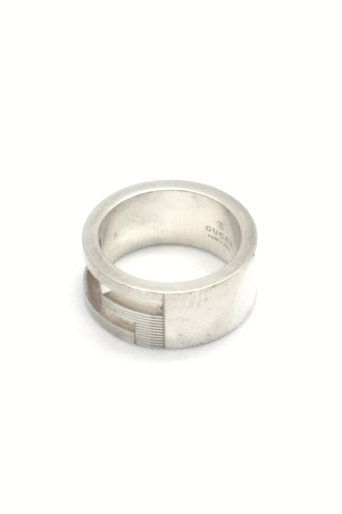 Old Gucci G Cut Out Ring Made in Italy