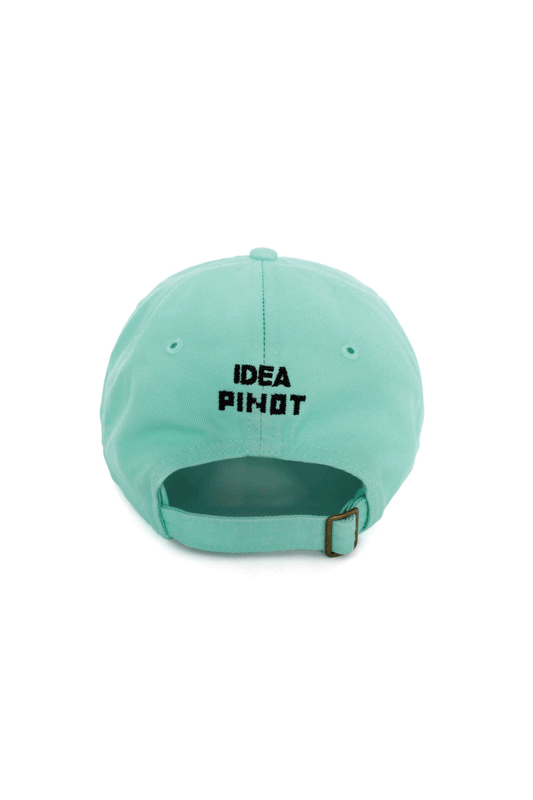 PINOT HEART HAT